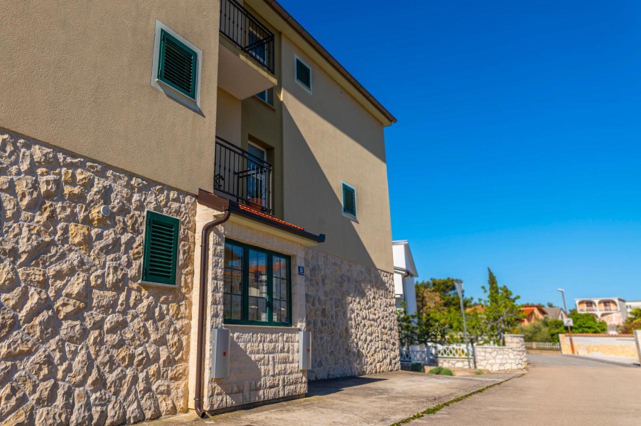 Charming Tale Apartments Modun19 Pirovac Dış mekan fotoğraf